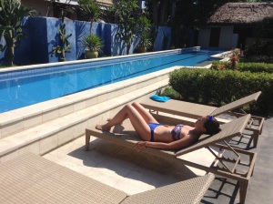 Helena chilling out at the fabulous facilities at Freedive Gili. 